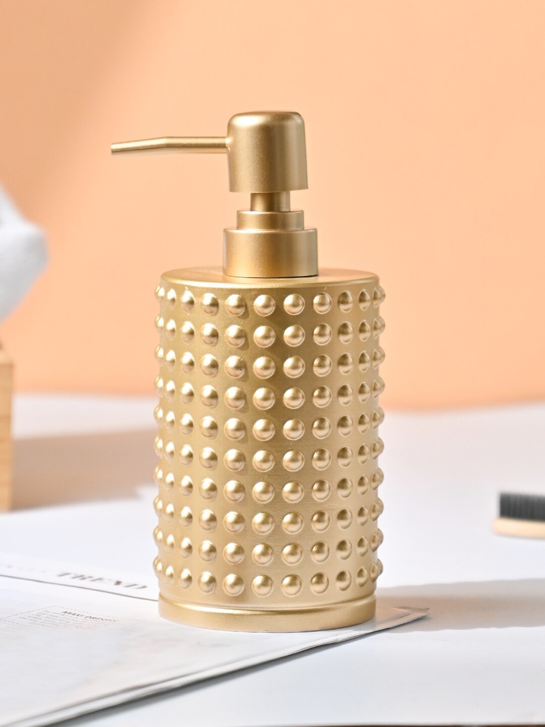 

MARKET99 Unisex Gold Bathroom Accessories