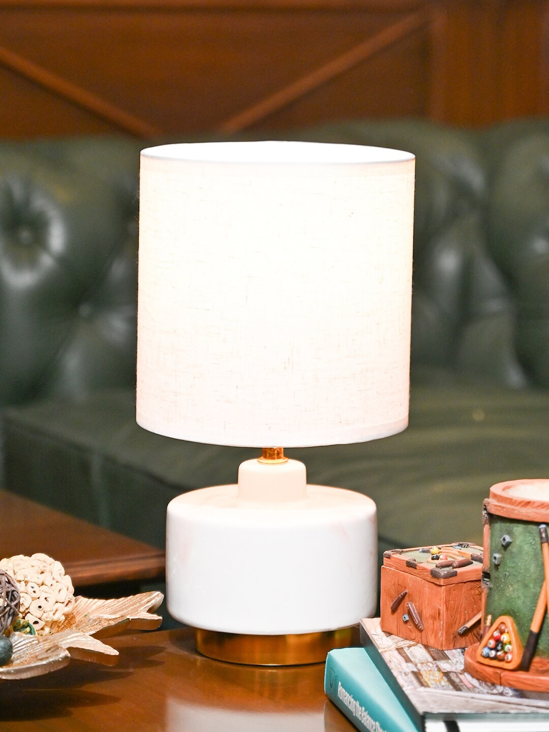 

MARKET99 Unisex Off White Table Lamps