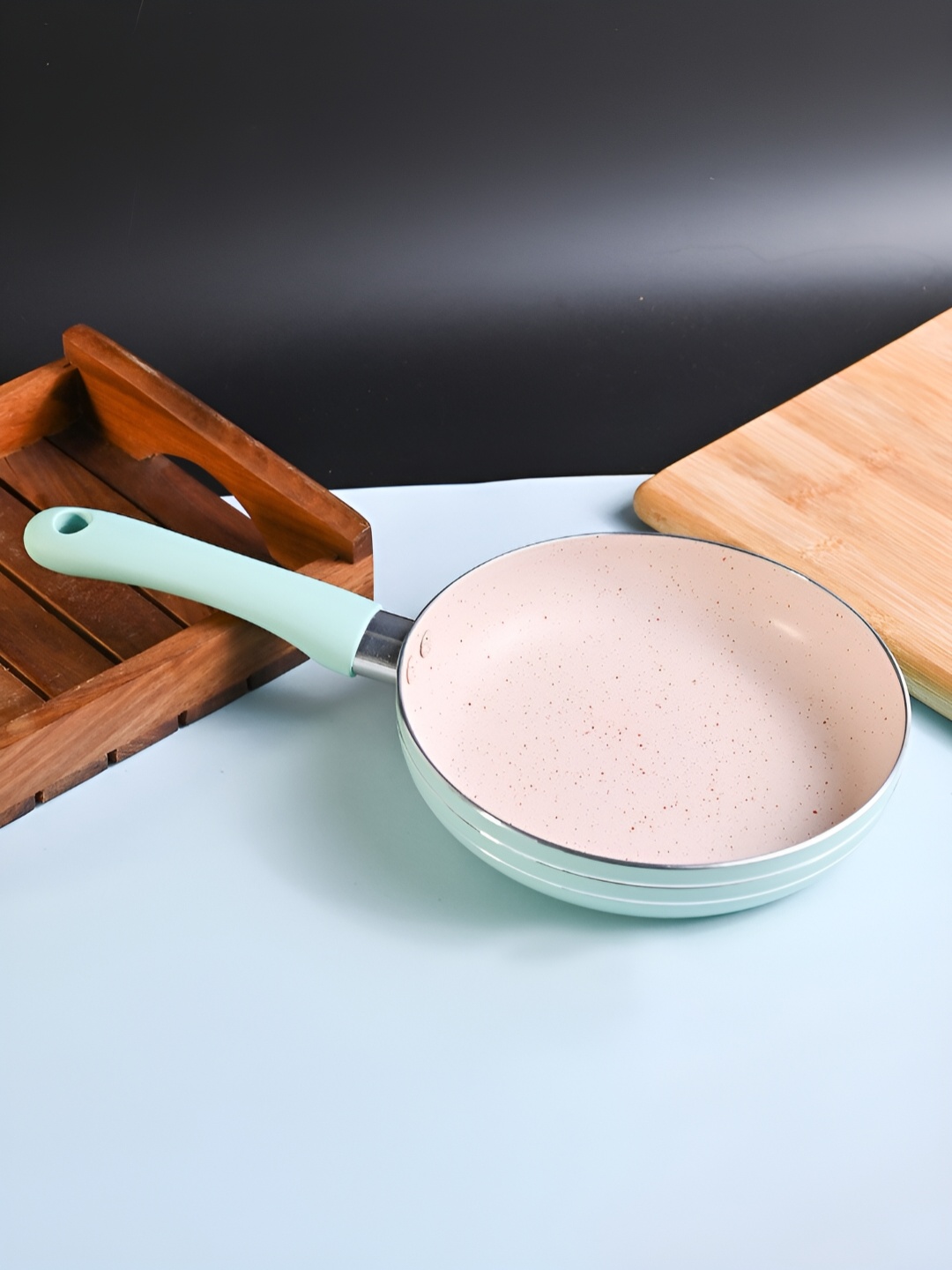 

MARKET99 Pink & Blue Aluminium Dishwasher and Microwave Safe Frying Pan