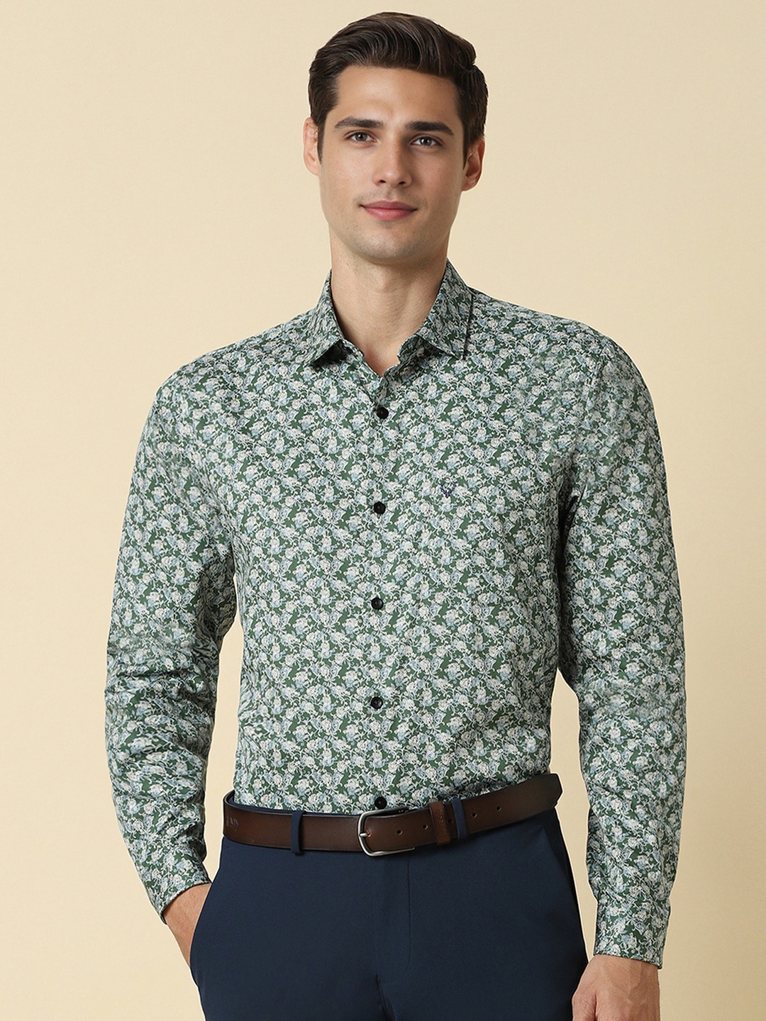 

Allen Solly Slim Fit Floral Printed Pure Cotton Formal Shirt, Green