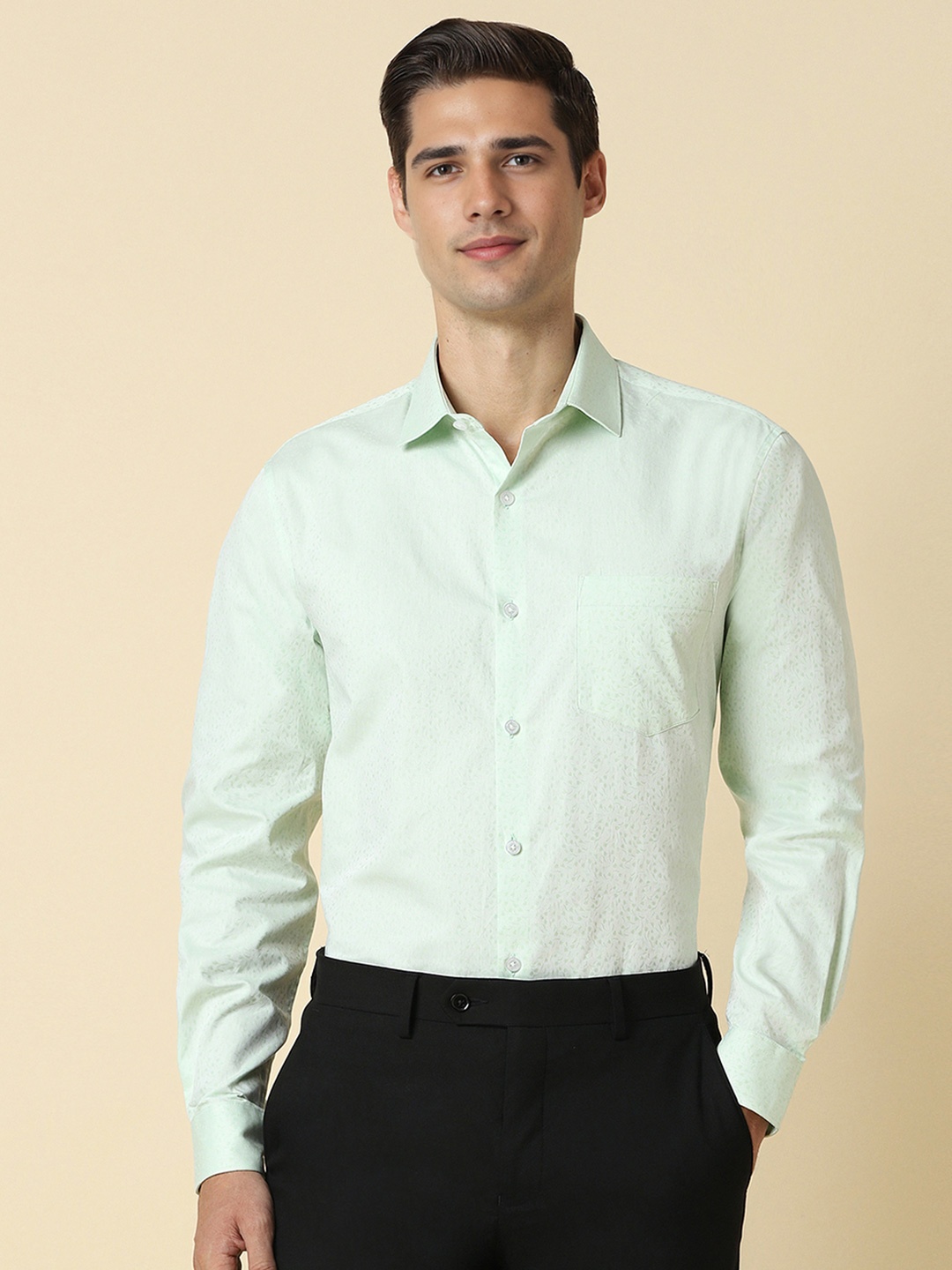 

Allen Solly Men Slim Fit Floral Printed Long Sleeves Cotton Formal Shirt, Green