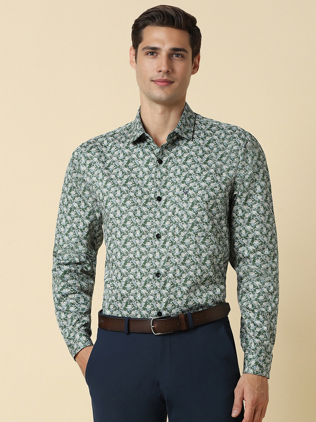 

Allen Solly Slim Fit Floral Printed Spread Collar Long Sleeves Cotton Formal Shirt, Green