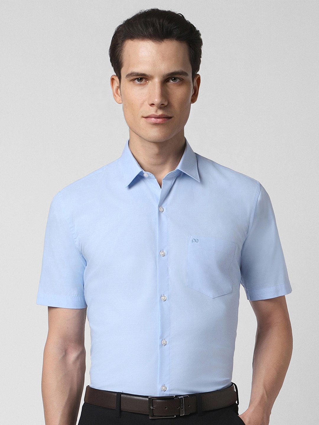 

Peter England Spread Collar Formal Shirt, Blue