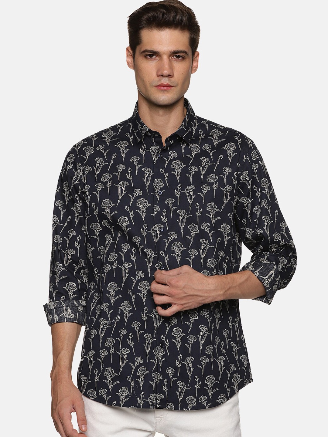 

DON VINO Men Comfort Floral Opaque Printed Casual Shirt, Black