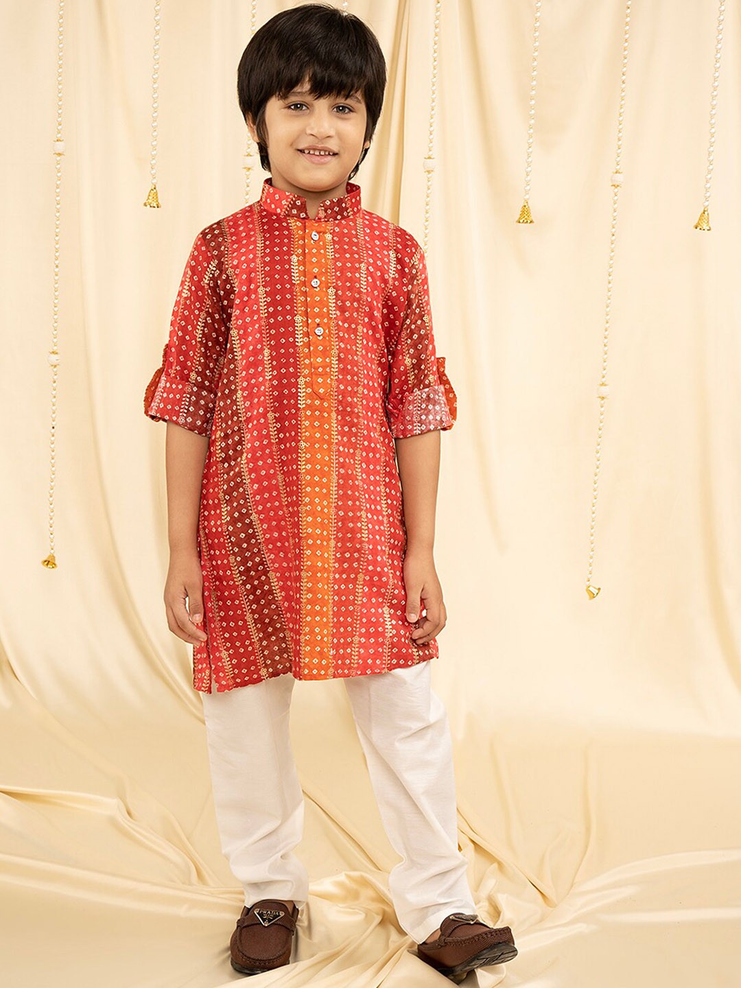 

Ministitch Boys Bandhani Printed Regular Kurta with Pyjamas, Red