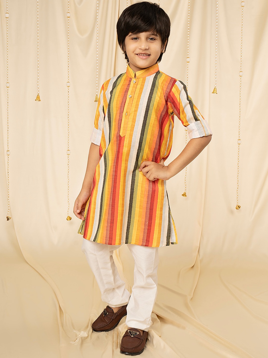 

Ministitch Boys Striped Regular Kurta with Pyjamas, White