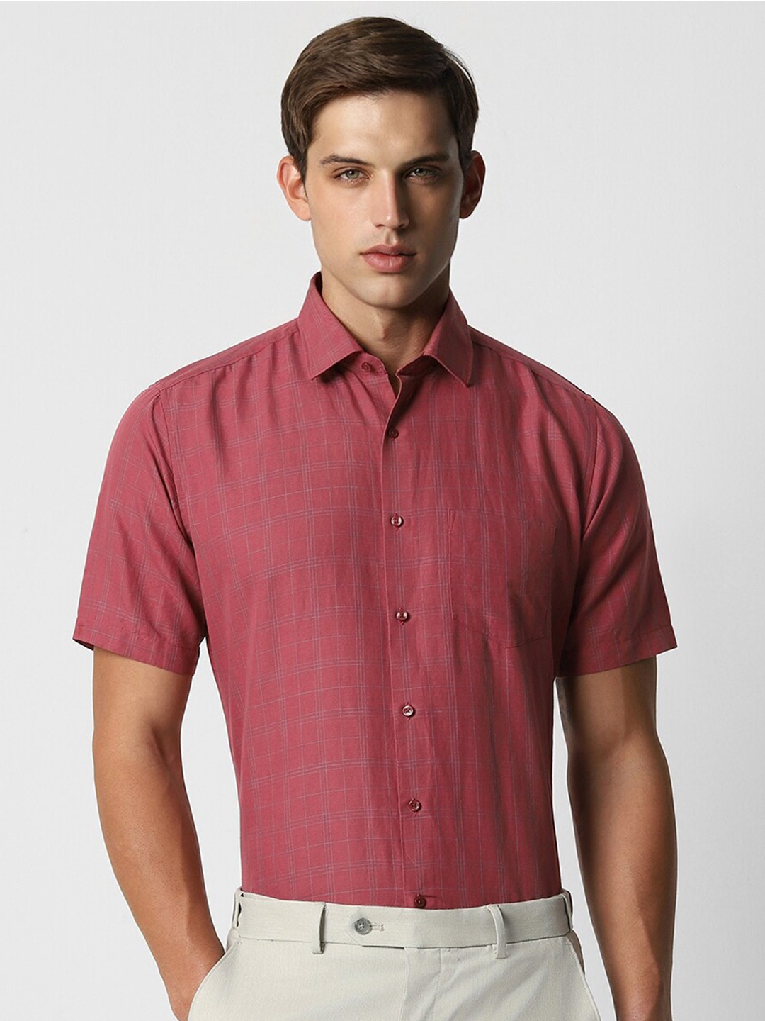 

Van Heusen Men Opaque Formal Shirt, Pink