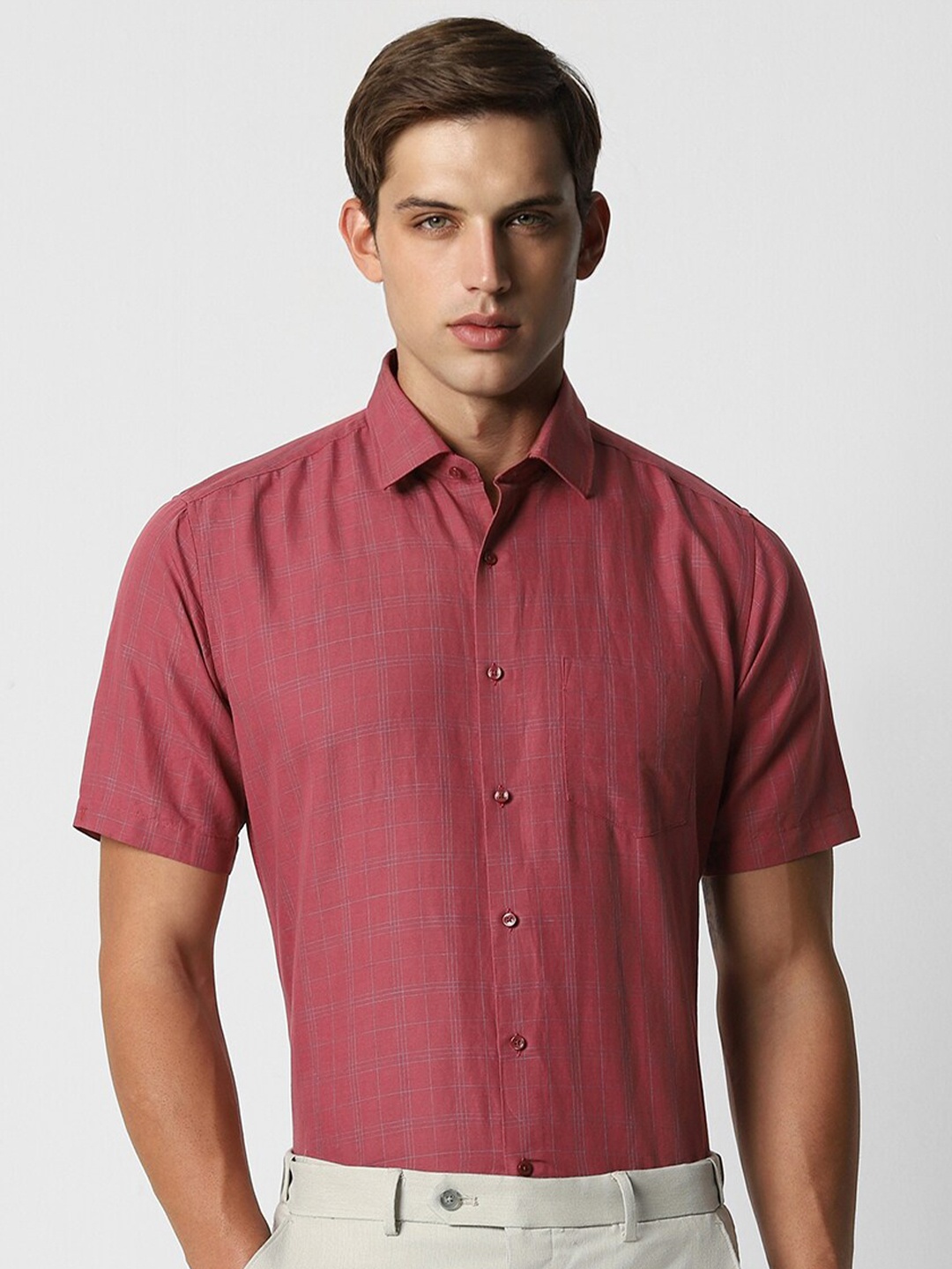 

Van Heusen Men Opaque Formal Shirt, Pink