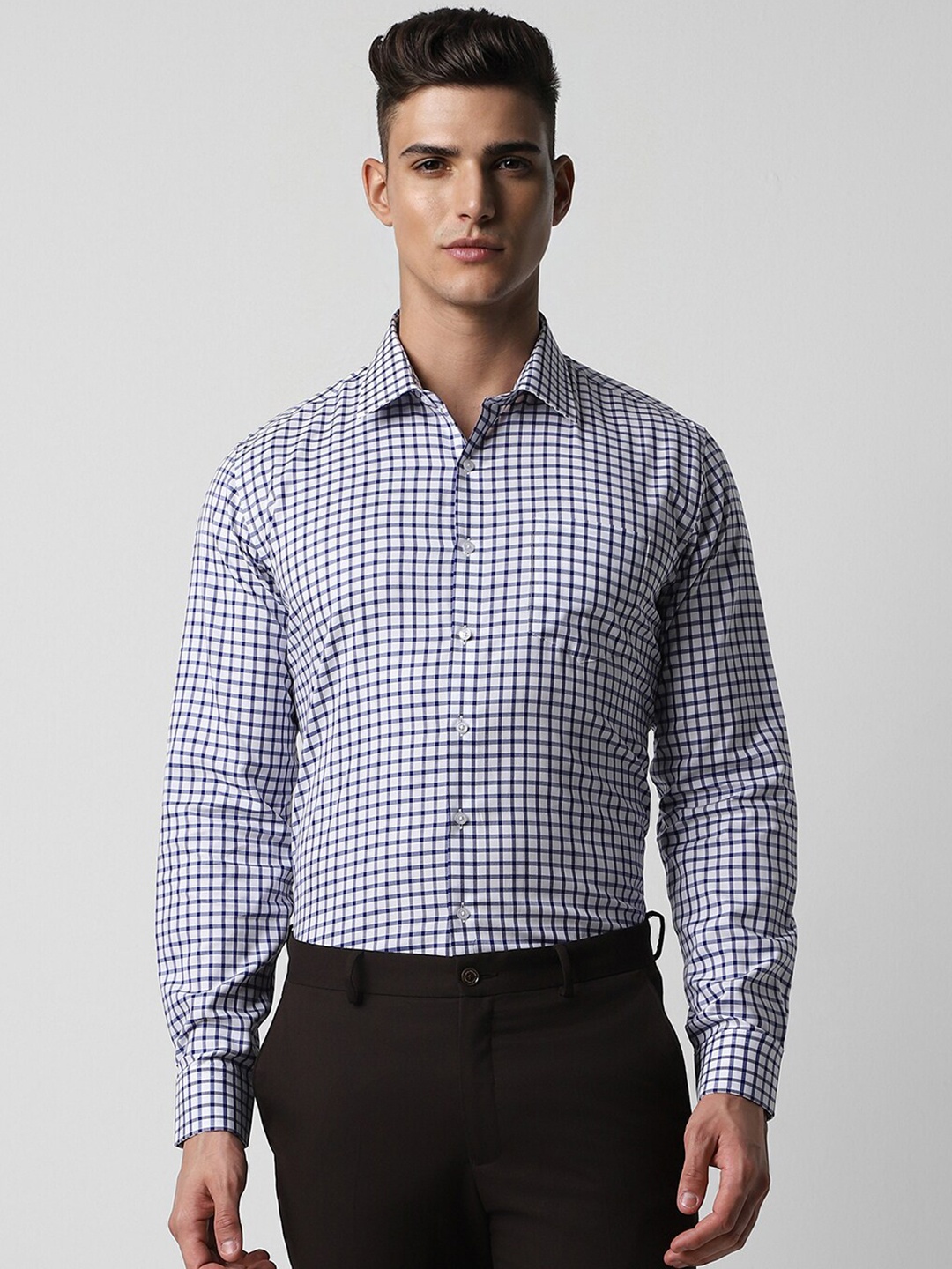 

Van Heusen Men Slim Fit Opaque Checked Formal Shirt, Blue