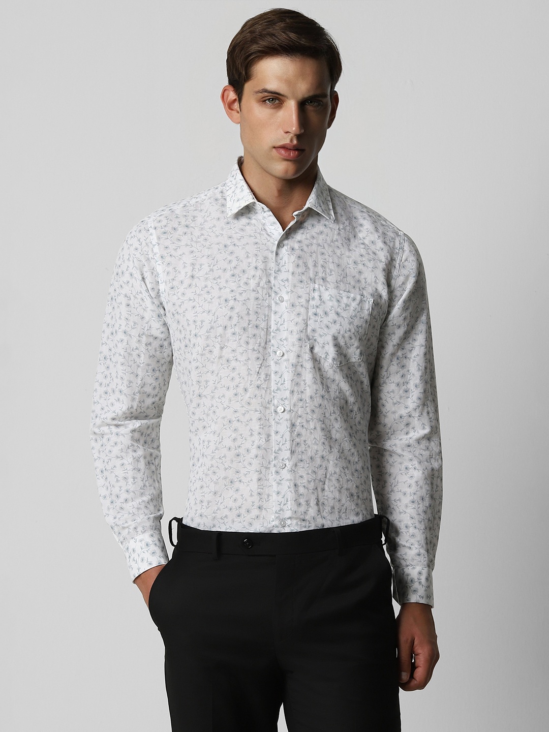 

Van Heusen Floral Printed Long Sleeves Formal Shirt, White