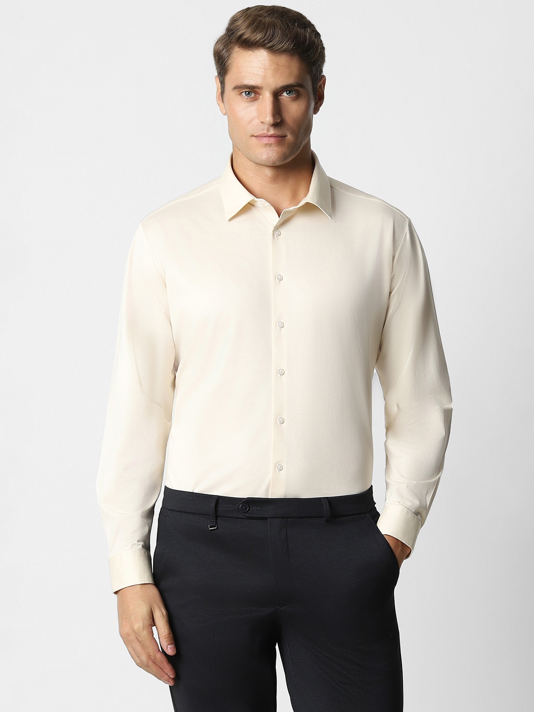 

Van Heusen Slim Fit Spread Collar Long Sleeves Cotton Formal Shirt, Cream