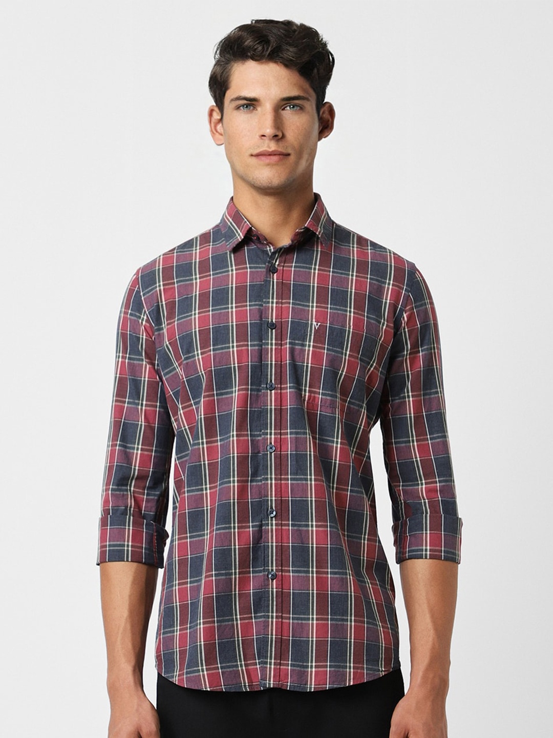 

Van Heusen Sport Men Slim Fit Opaque Checked Casual Shirt, Multi