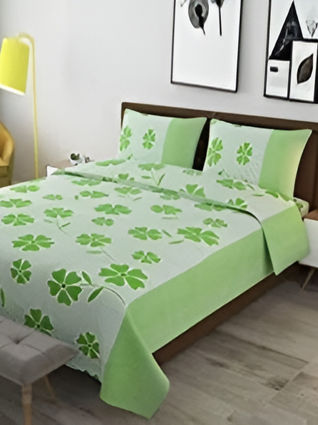 

Supreme Home Collective Green 144 TC Queen Bedsheet with 2 Pillow Covers