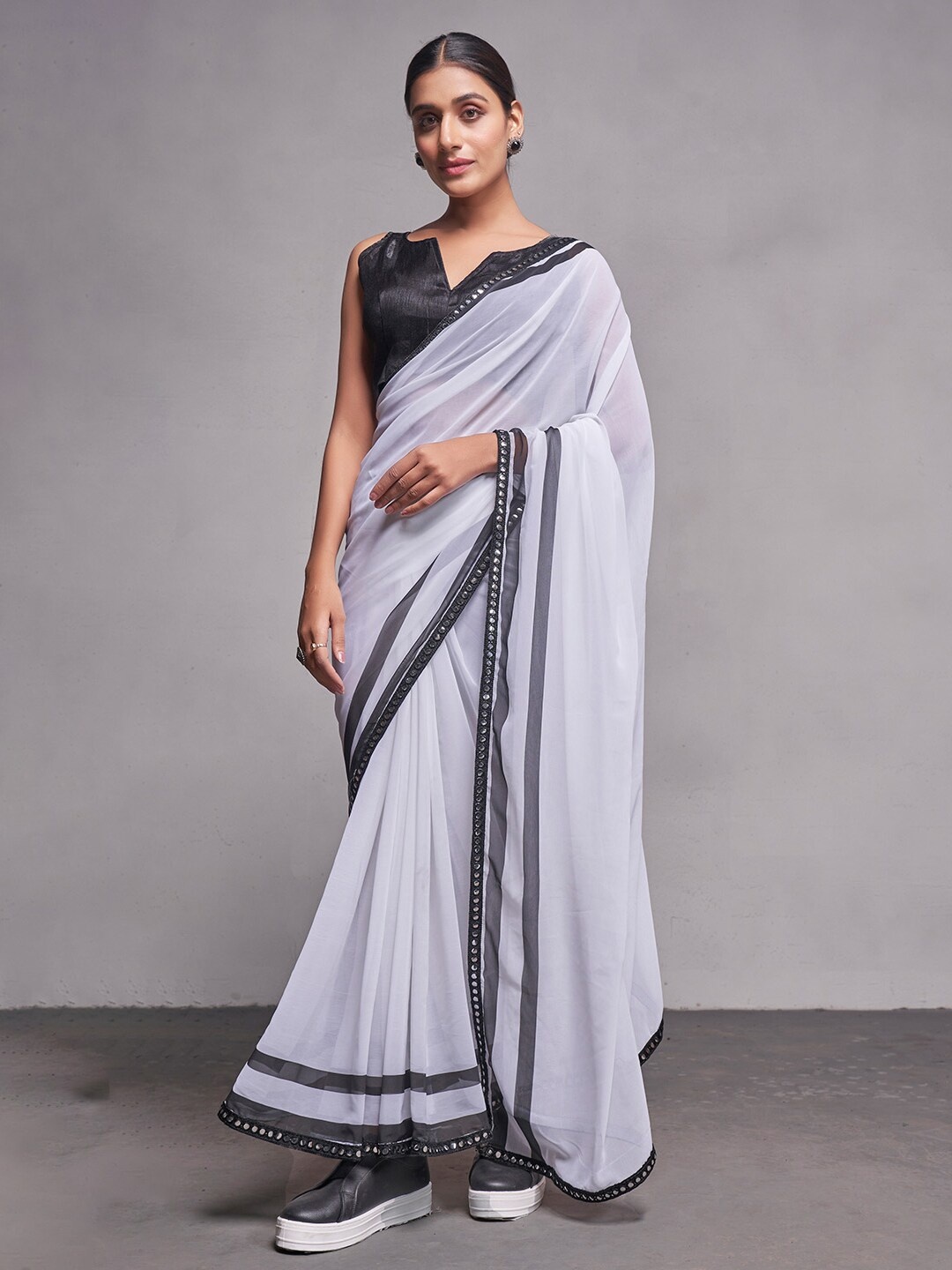

Ishin Striped Pure Georgette Saree, Off white