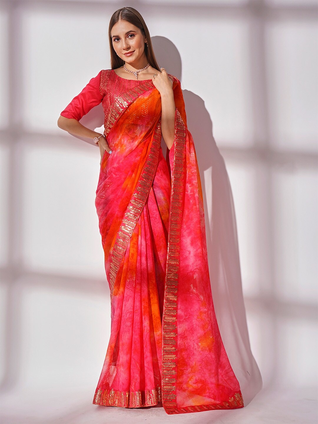 

Ishin Sequinned Pure Georgette Saree, Pink
