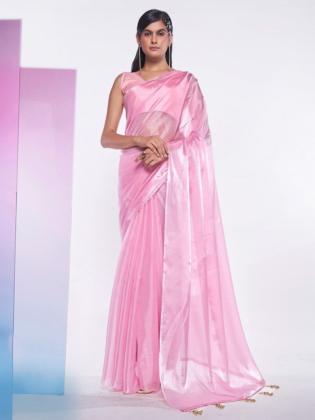 

Ishin Organza Saree, Pink