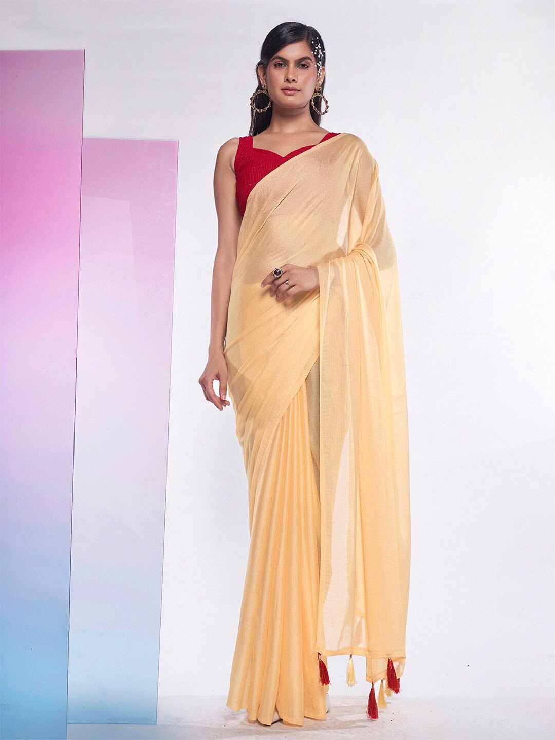 

Ishin Pure Georgette Saree, Yellow