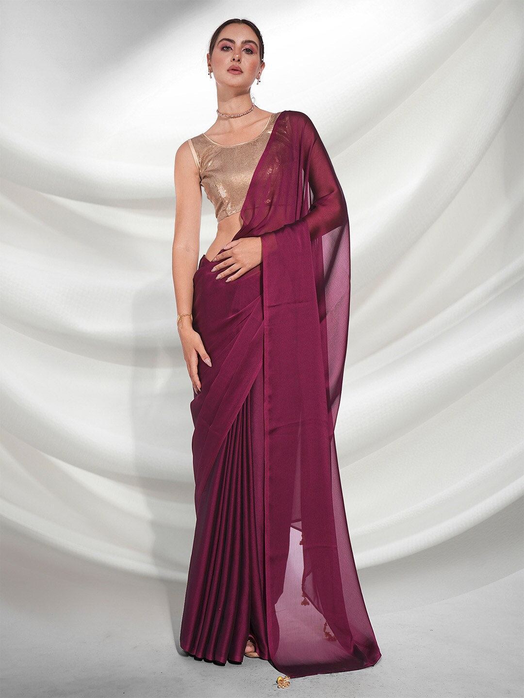 

Ishin Pure Georgette Saree, Magenta