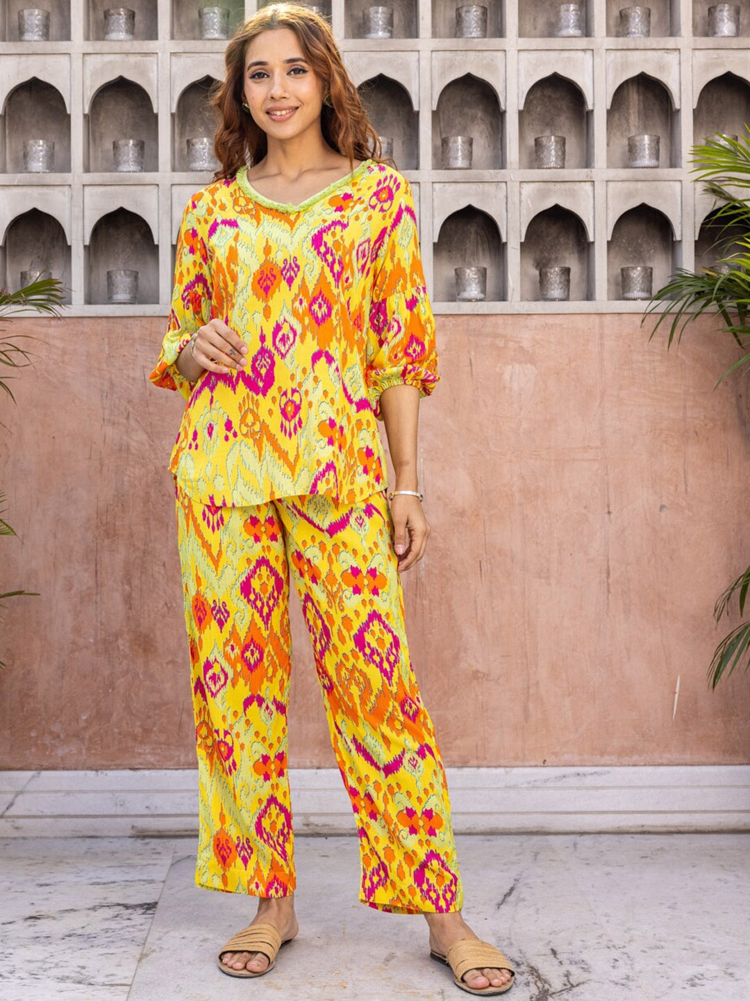 

Ambraee Printed V-Neck Top & Trousers, Yellow