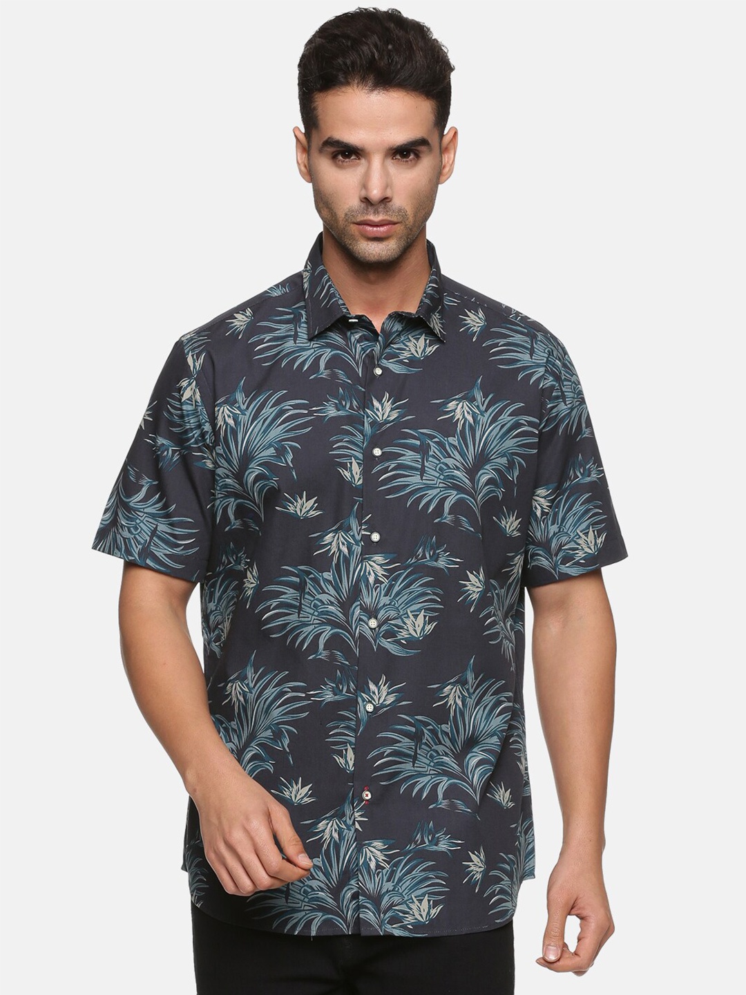 

DON VINO Men Comfort Slim Fit Floral Opaque Printed Casual Shirt, Navy blue