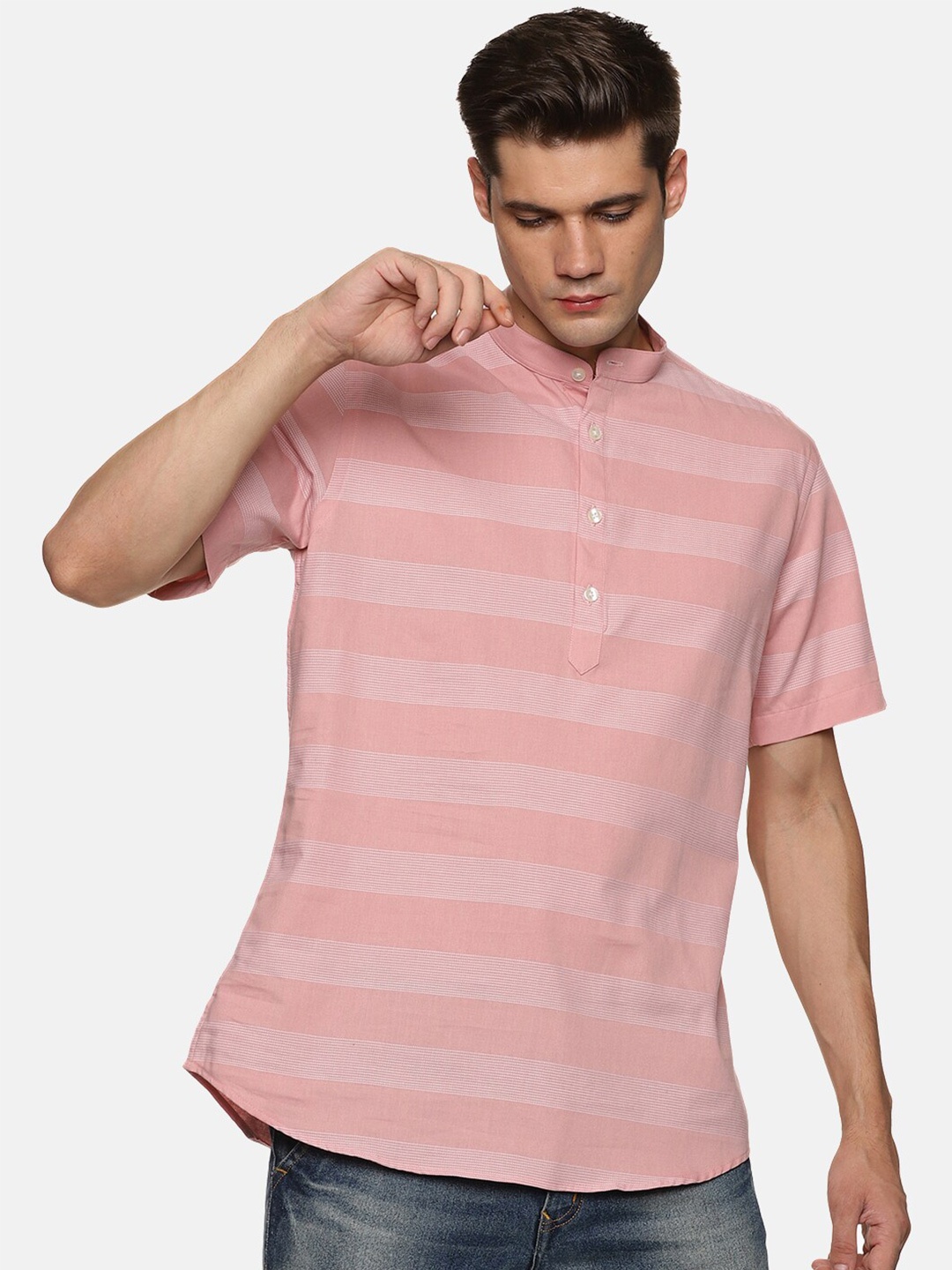 

DON VINO Men Comfort Horizontal Stripes Opaque Striped Casual Shirt, Pink