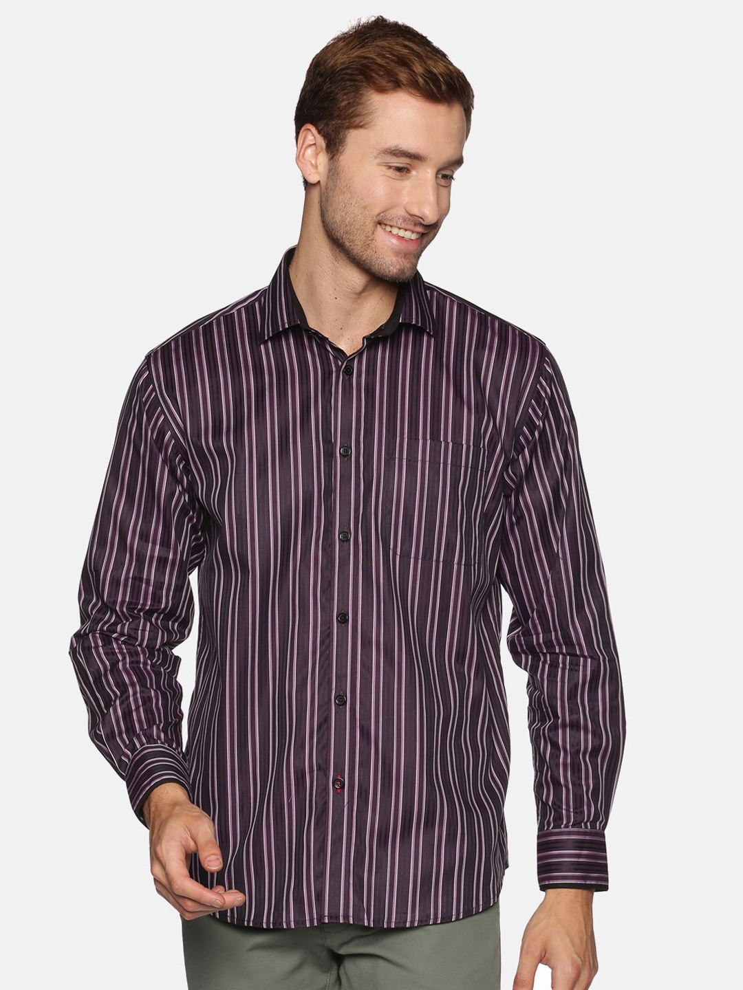 

DON VINO Men Comfort Opaque Striped Casual Shirt, Purple