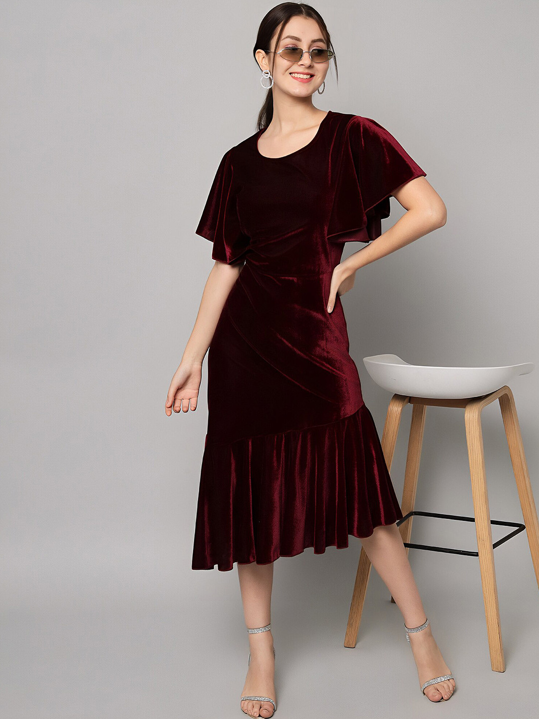 

N N ENTERPRISE Flared Sleeve Velvet A-Line Midi Dress, Maroon