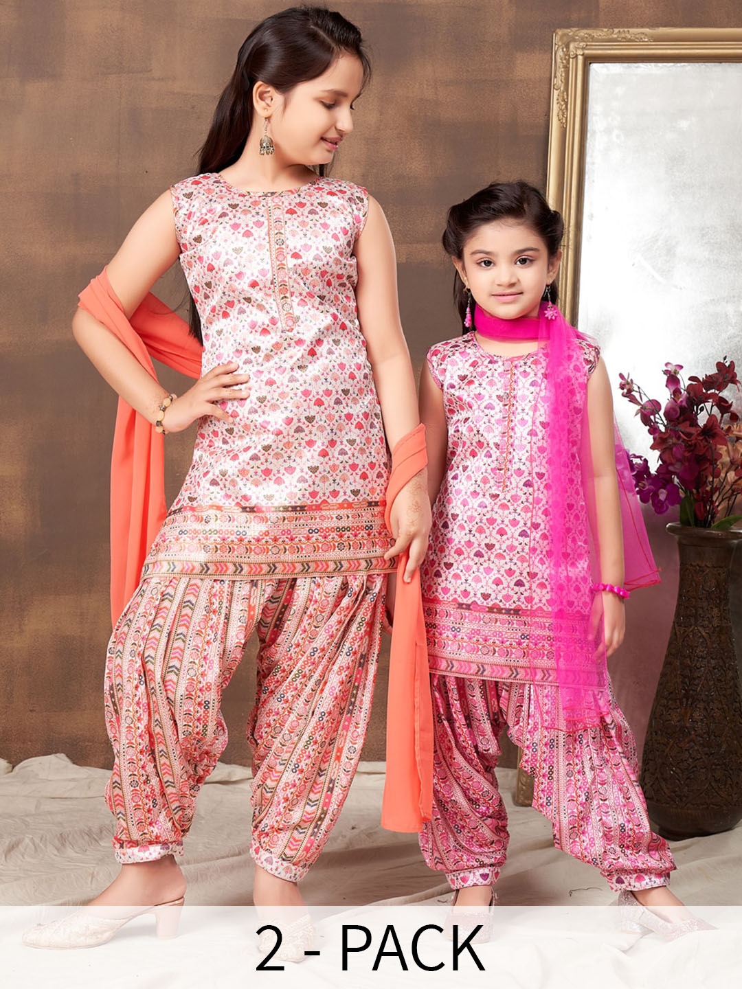 

Aarika Girls Floral Printed Regular Pure Silk Kurti with Patiala & With Dupatta, Peach