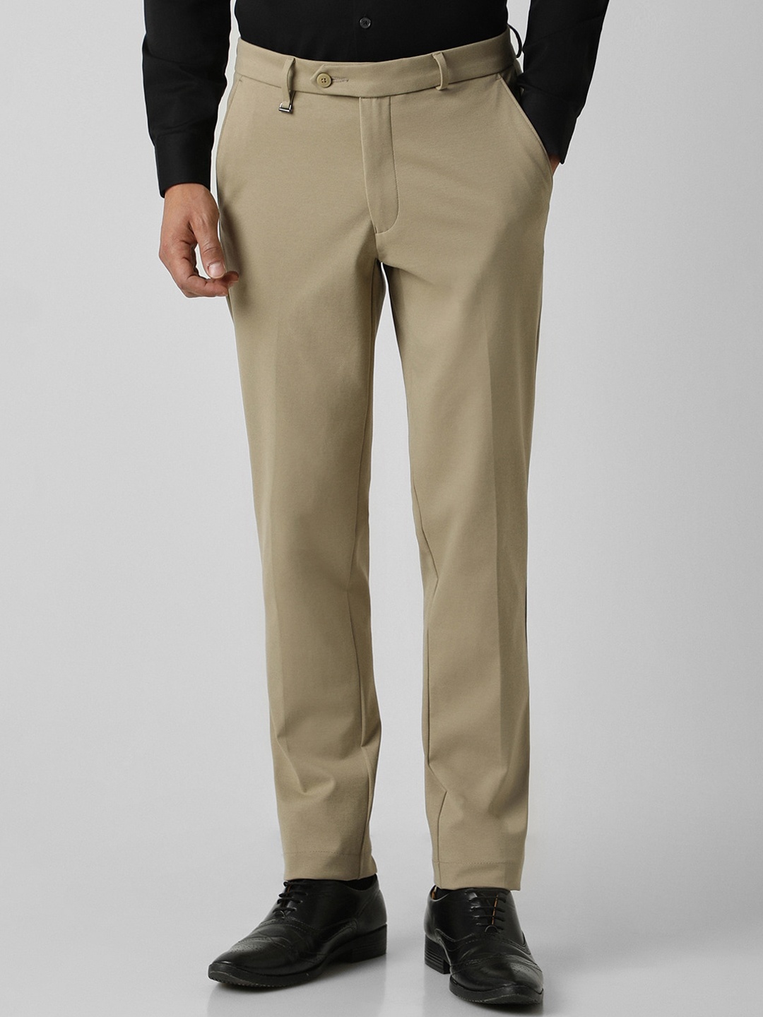 

Van Heusen Men Slim Fit Trousers, Khaki