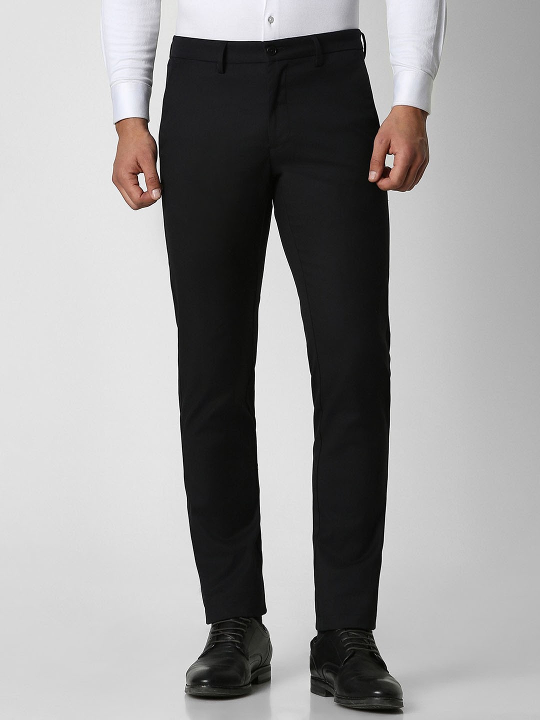 

Van Heusen Men Slim Fit Trousers, Black
