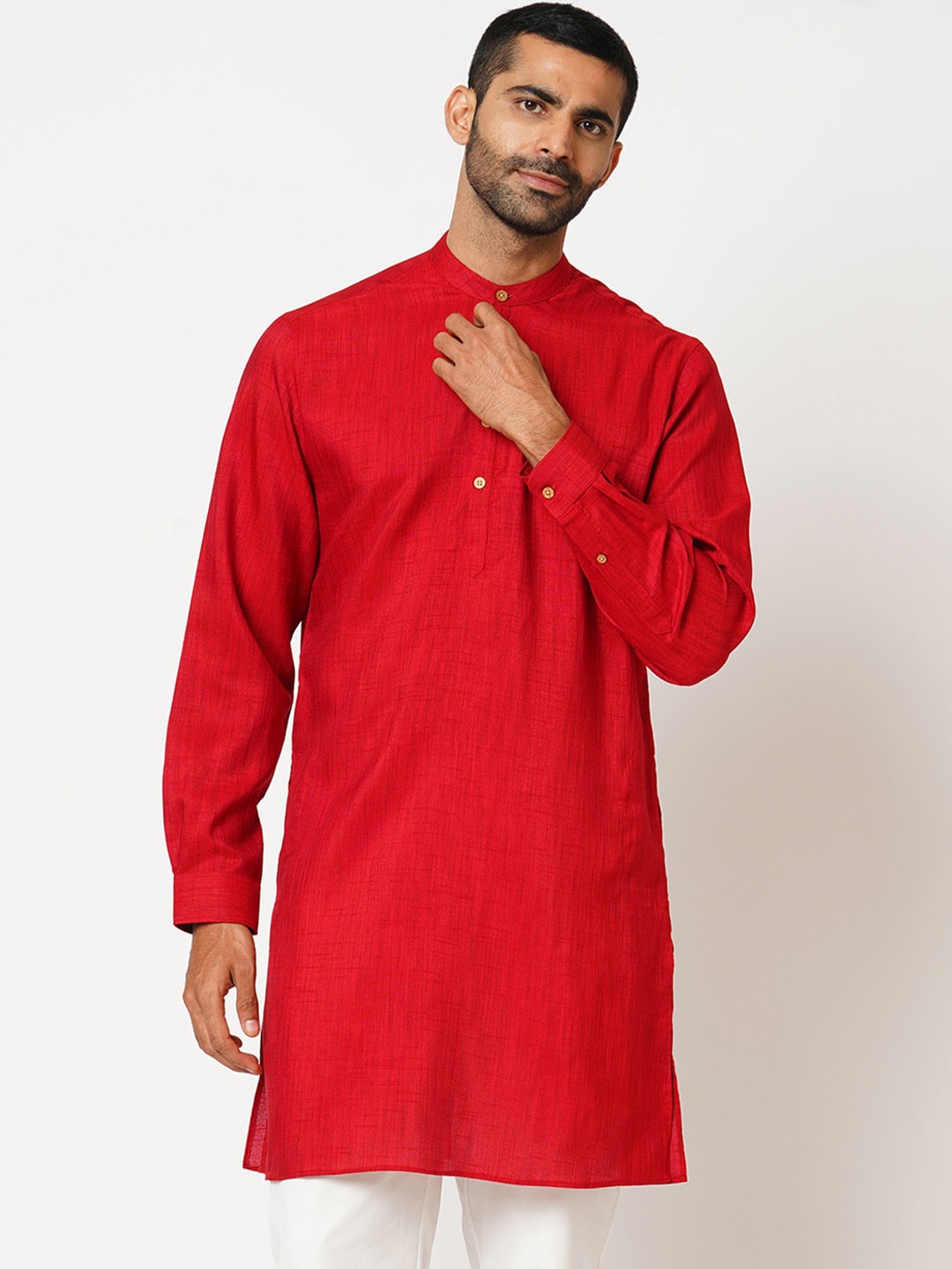 

Indivisual Clothing Men Thread Work Kurta, Red