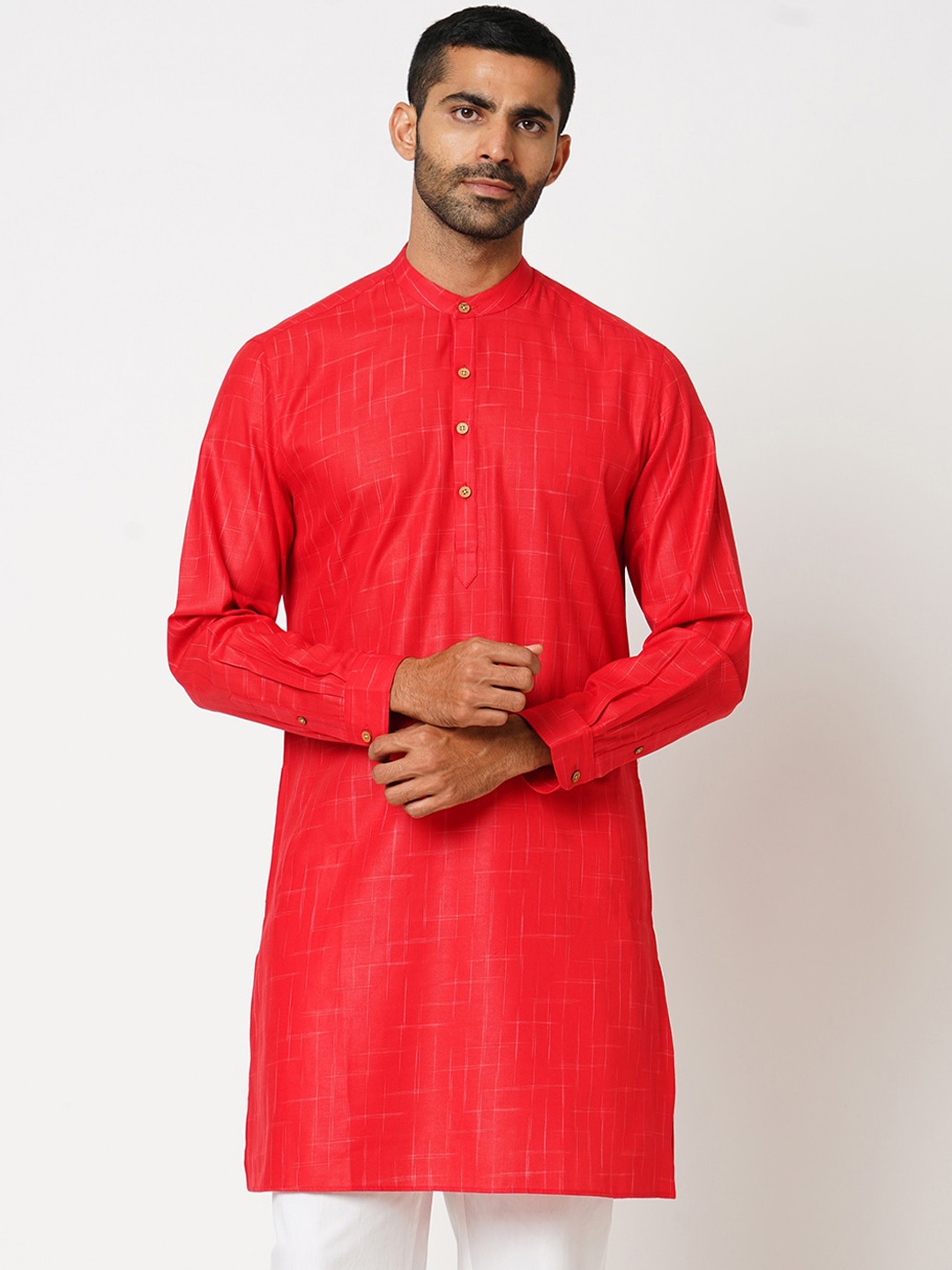 

Indivisual Clothing Men Thread Work Kurta, Red