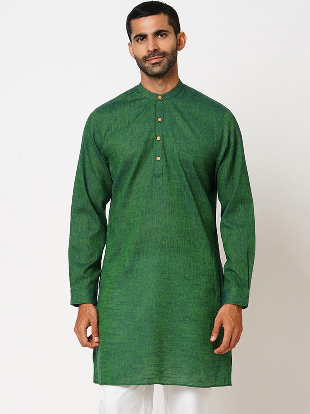 

Indivisual Clothing Men Thread Work Kurta, Green
