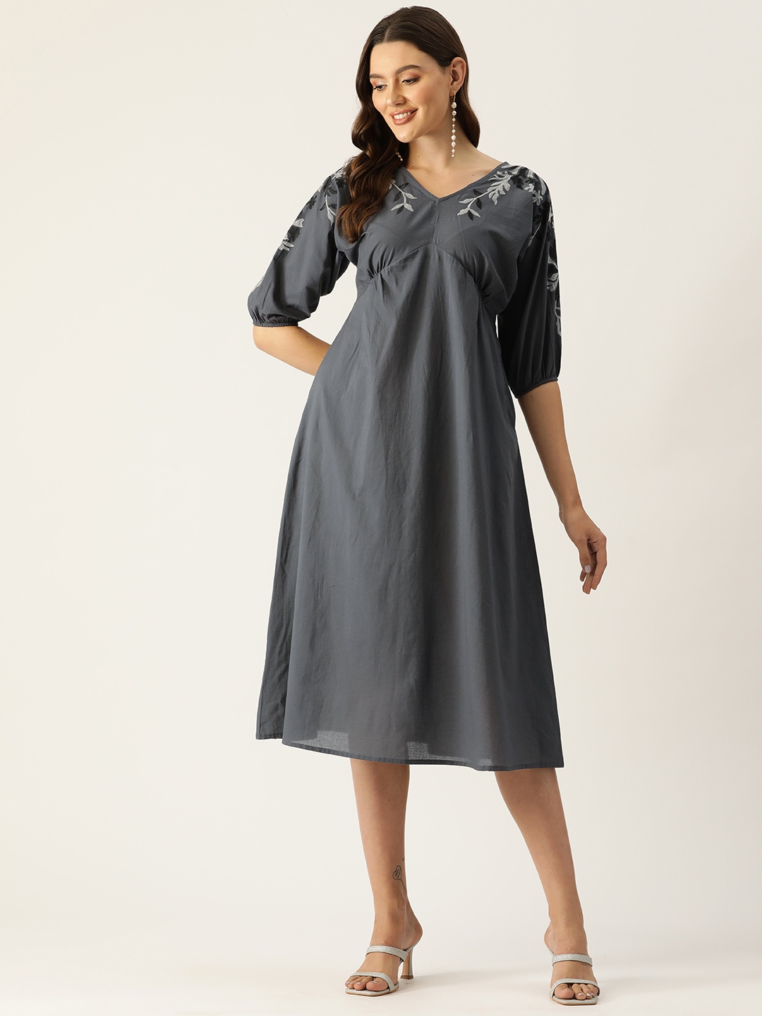 

MISRI Floral Embroidered Puff Sleeves Empire Midi Dress, Grey