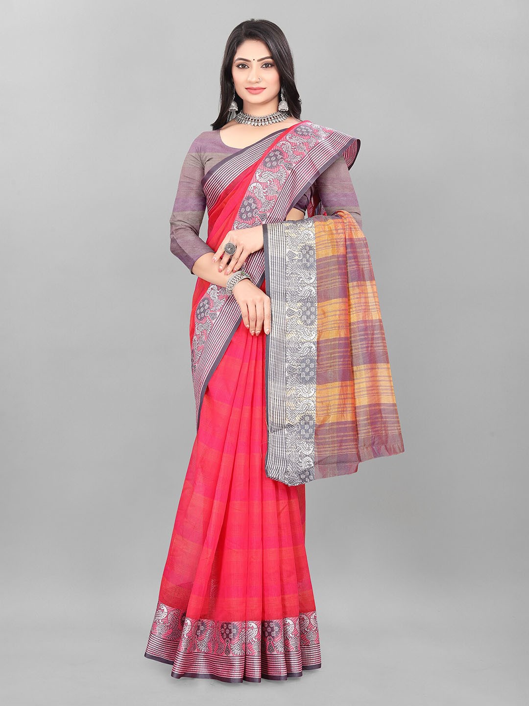 

MAGNEITTA Woven Design Kanjeevaram Saree, Pink