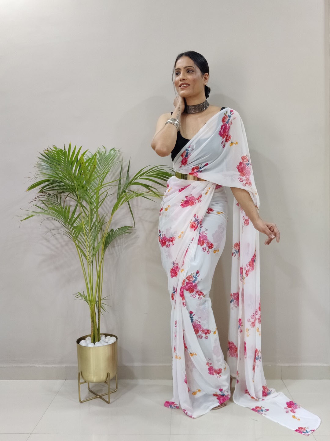 

LeeliPeeri Designer Floral Poly Georgette Saree, White