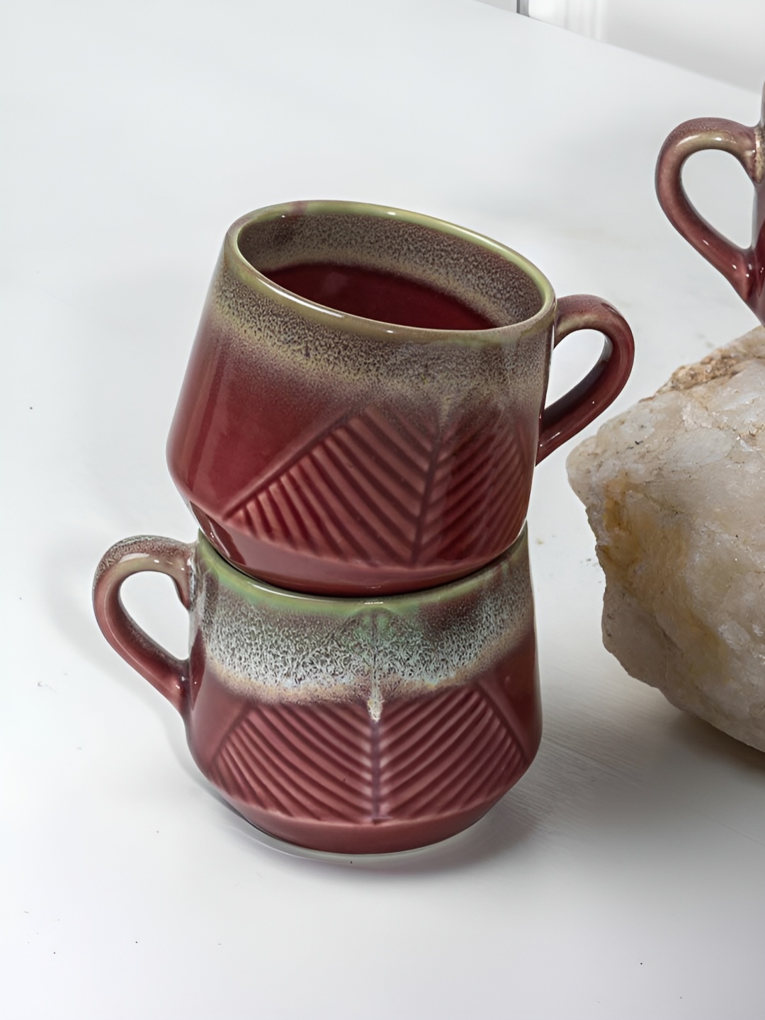 

ARAVALII Maroon & Green 4 Pieces Textured Ceramic Mugs