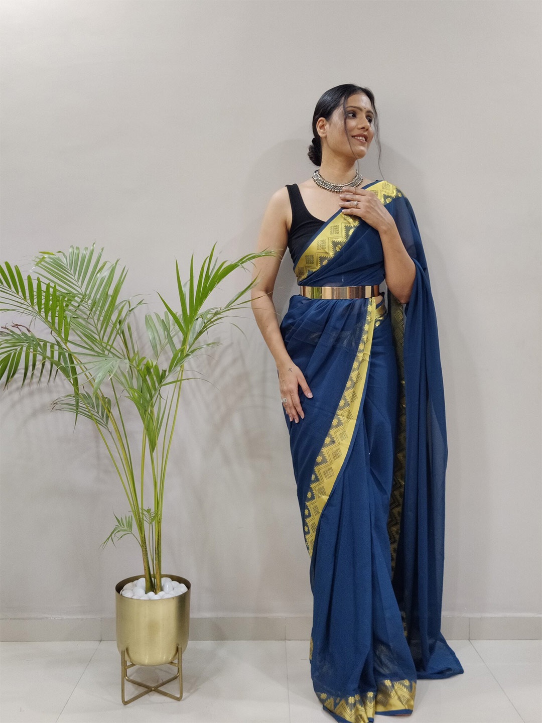 

LeeliPeeri Designer Zari Poly Georgette Saree, Blue