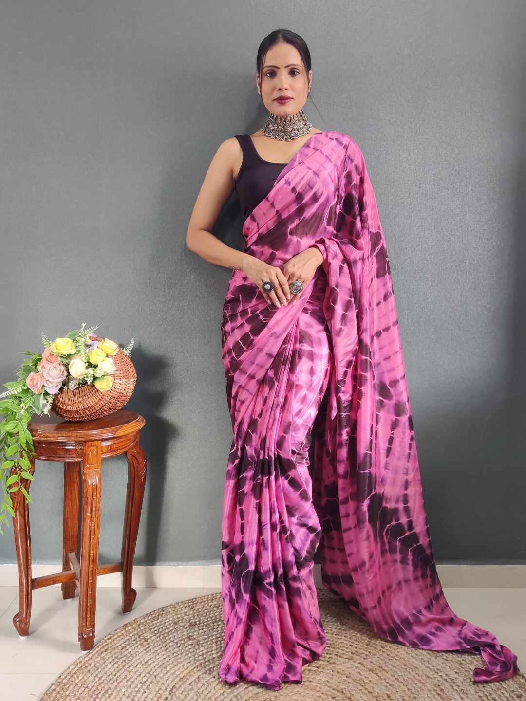 

LeeliPeeri Designer Tie and Dye Poly Chiffon Saree, Magenta