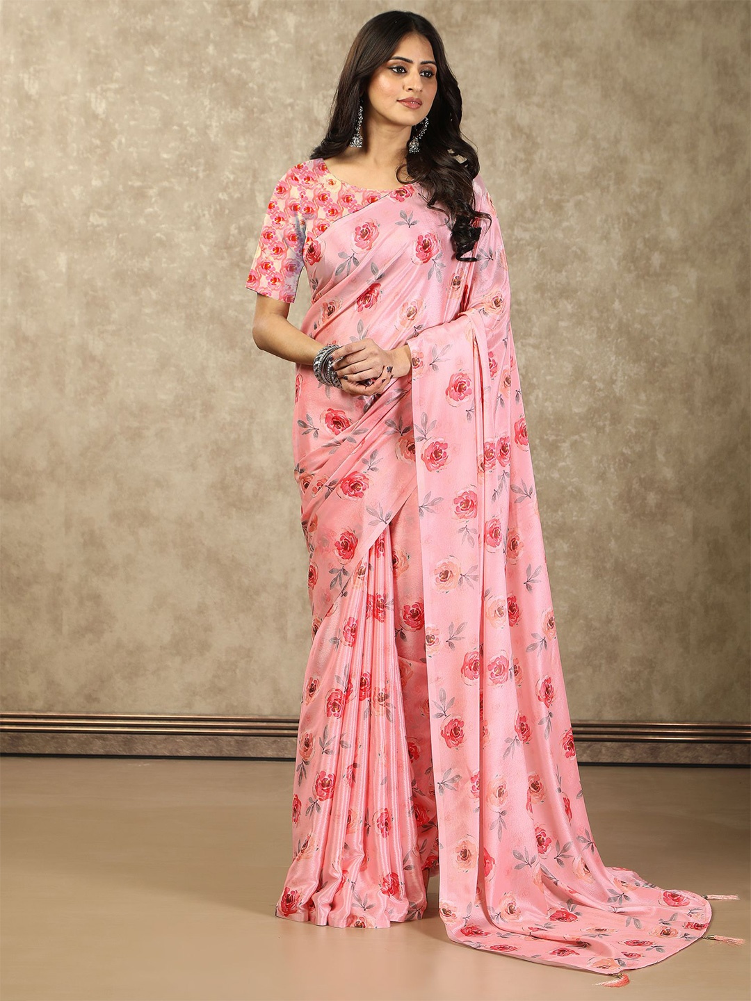 

VIRICA Floral Satin Saree, Pink