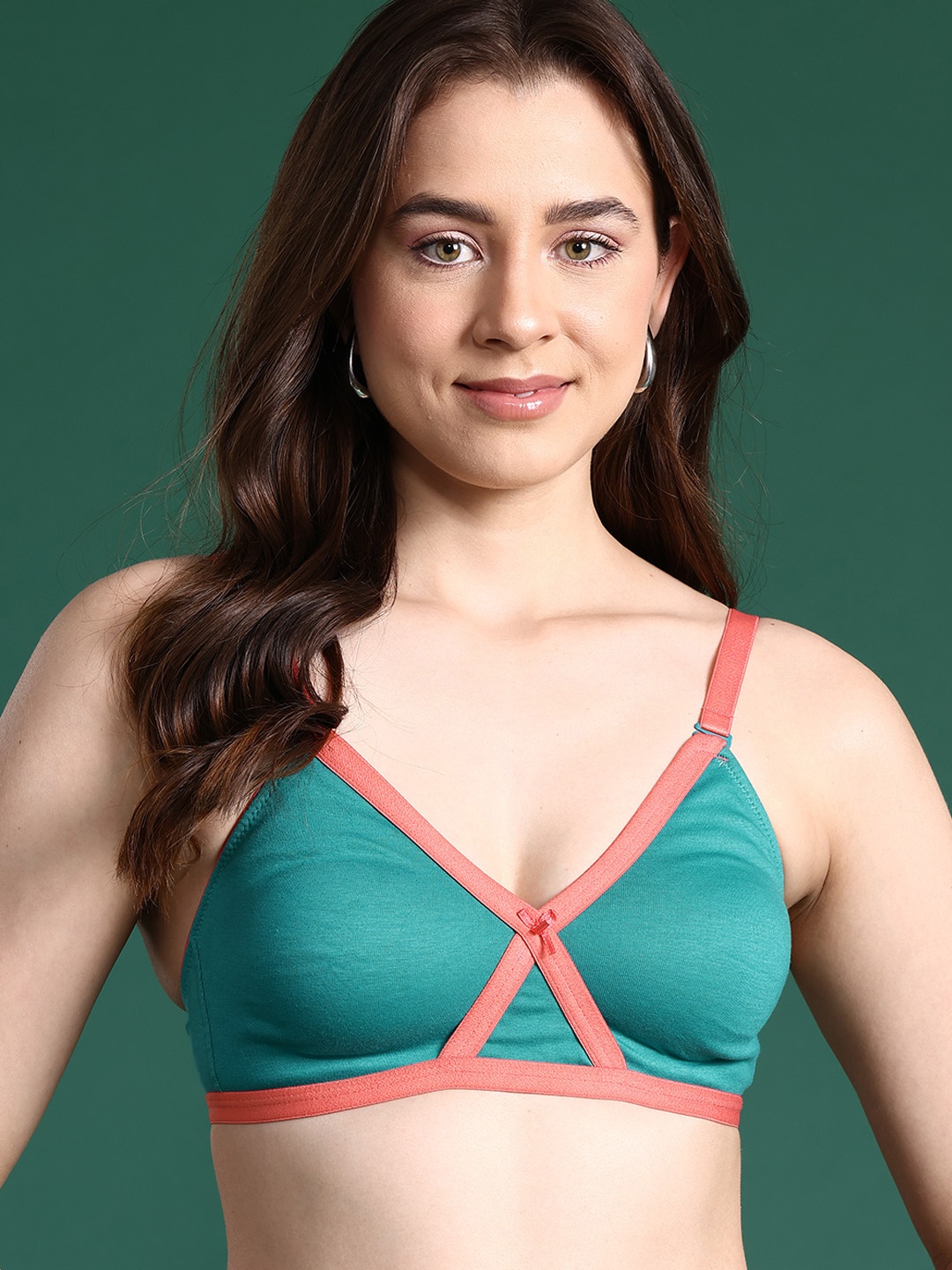 

DressBerry Solid Full Coverage Non Padded Bra, Teal