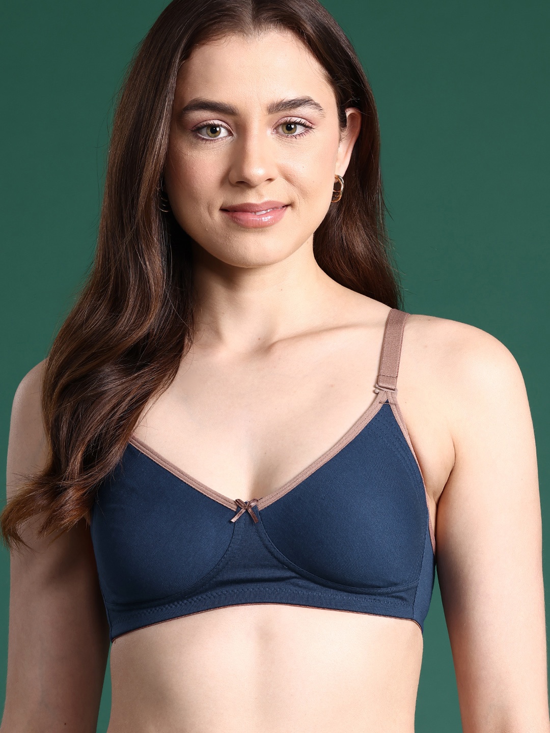 

DressBerry Solid Full Coverage Lightly Padded Bra, Navy blue