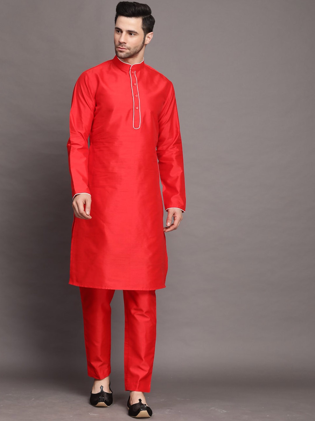 

Utsav Fashion Men Regular Kurta with Trousers, Red