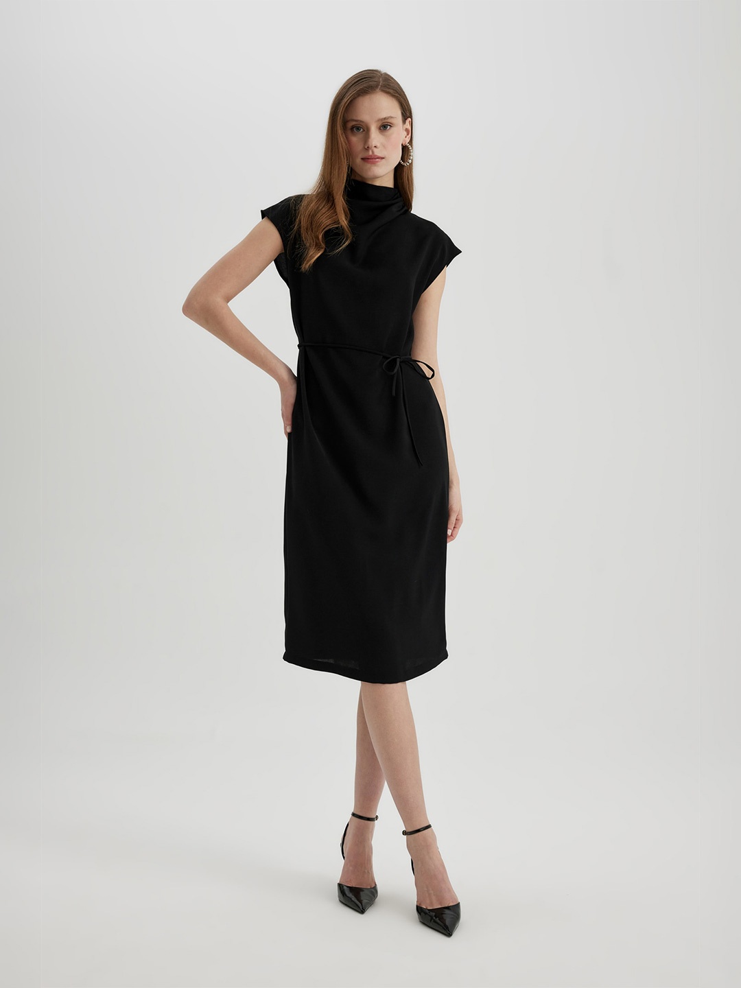 

DeFacto Sheath Dress, Na