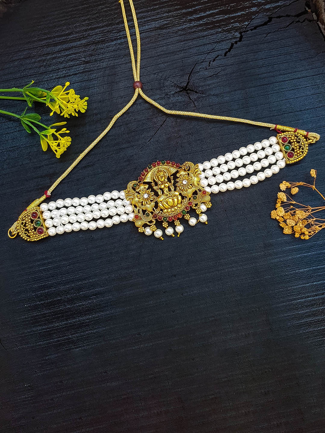

GRIIHAM Gold-Plated AD-Studded & Beaded Jewellery Set