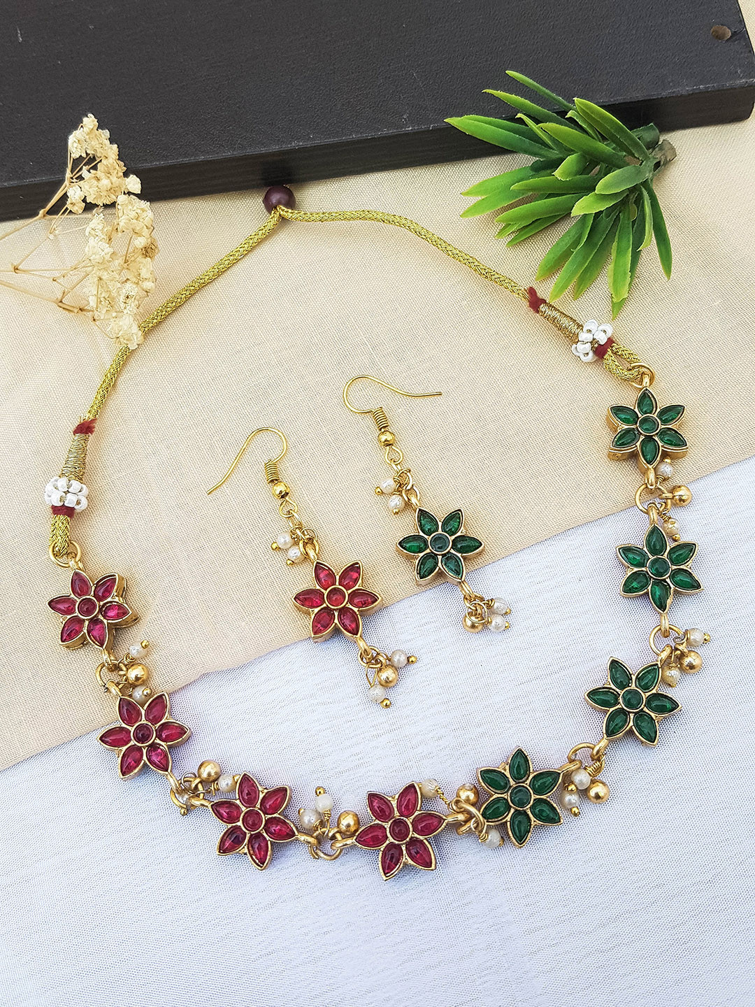 

GRIIHAM Gold-Plated AD-Studded & Beaded Reversible Jewellery Set