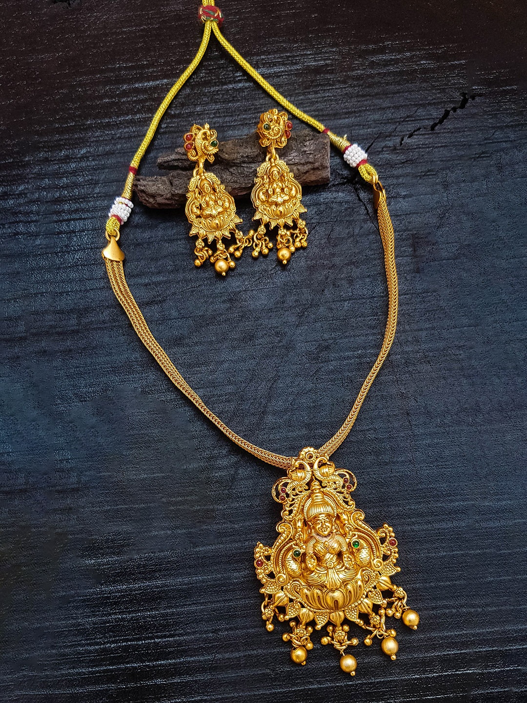 

GRIIHAM Gold-Plated AD-Studded Lakshmi Jewellery Set