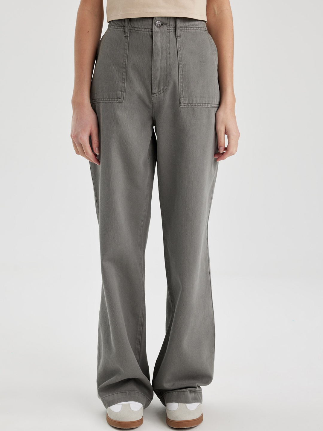 

DeFacto Women Trousers, Na