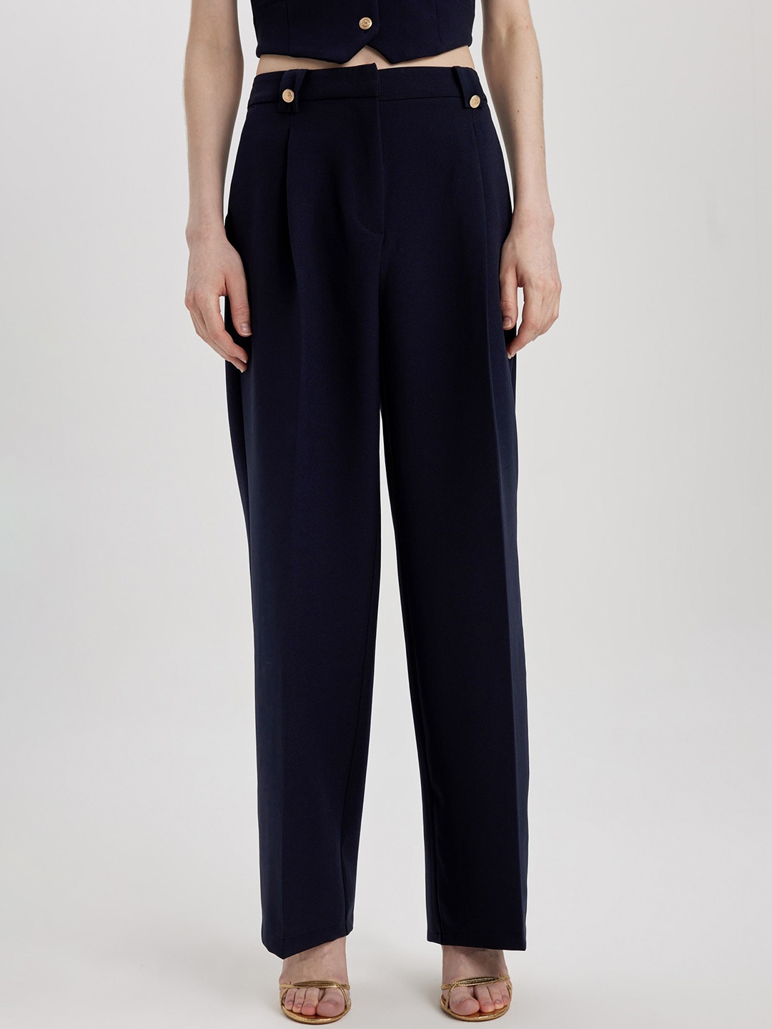 

DeFacto Women Trousers, Na