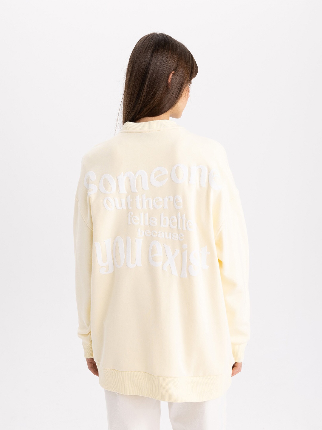 

DeFacto Typography Printed Drop Shoulder Sleeves Longline Sweatshirt, Beige